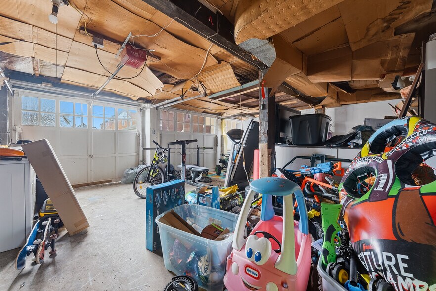 More Photos Of 1042 Morgantown Ave, Fairmont Specialty For Sale