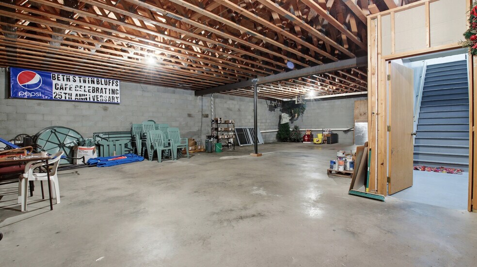 More Photos Of S286 WI-35, Nelson Restaurant For Sale