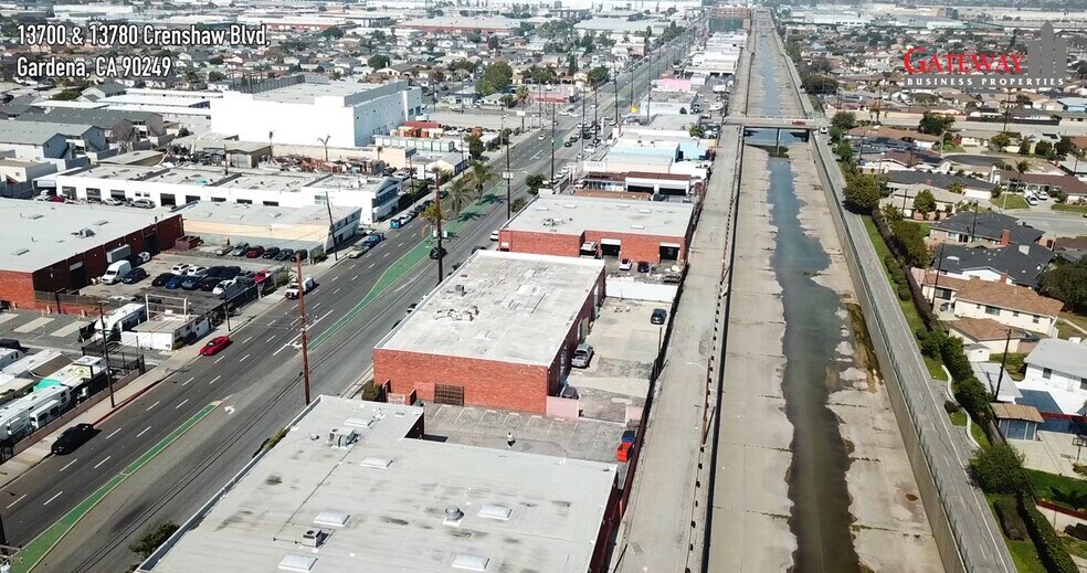 Primary Photo Of 13700 Crenshaw Blvd, Gardena Warehouse For Sale