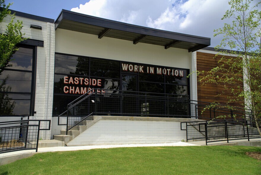 More Photos Of 5367 New Peachtree Rd, Chamblee Unknown For Lease