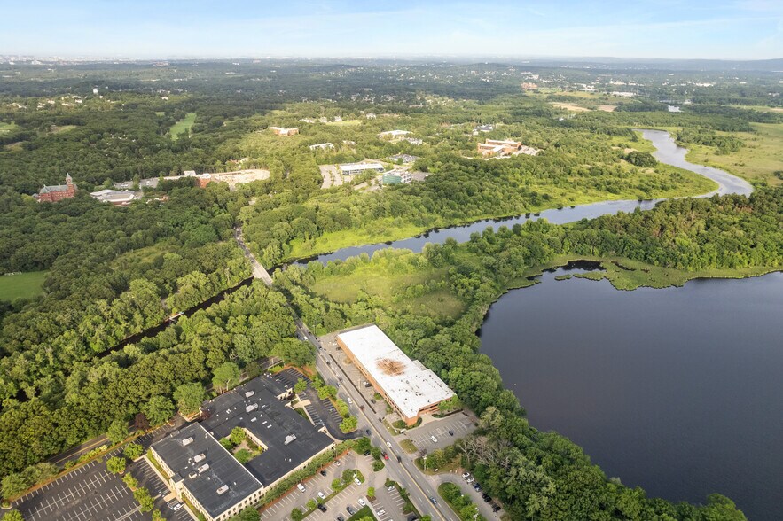 More Photos Of 60 Kendrick St, Needham Warehouse For Lease