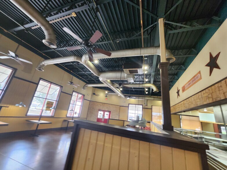 More Photos Of 405 S Central Expy, Allen Restaurant For Sale