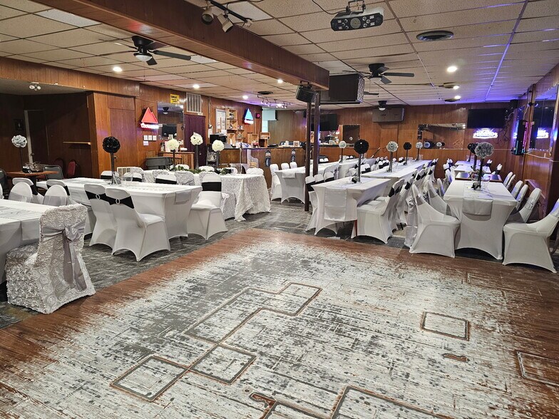 More Photos Of 2219 Evans Ave, Fort Worth Freestanding For Sale