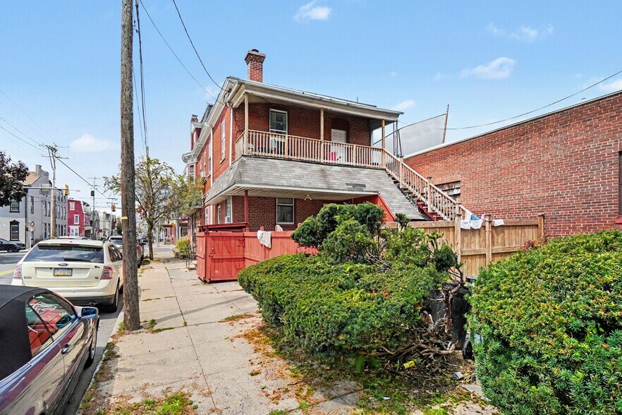 More Photos Of 400 N 9th St, Lebanon Apartments For Sale