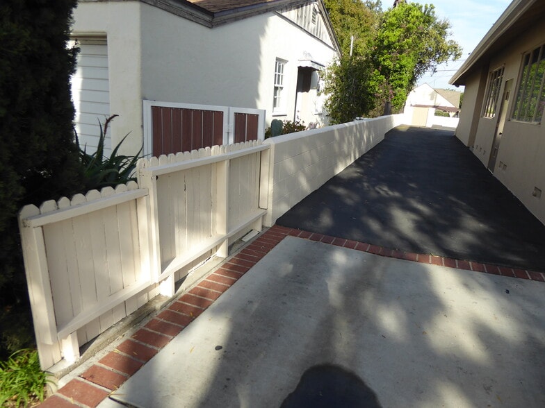 More Photos Of 835-837 N Glendale Ave, Glendale Medical For Lease