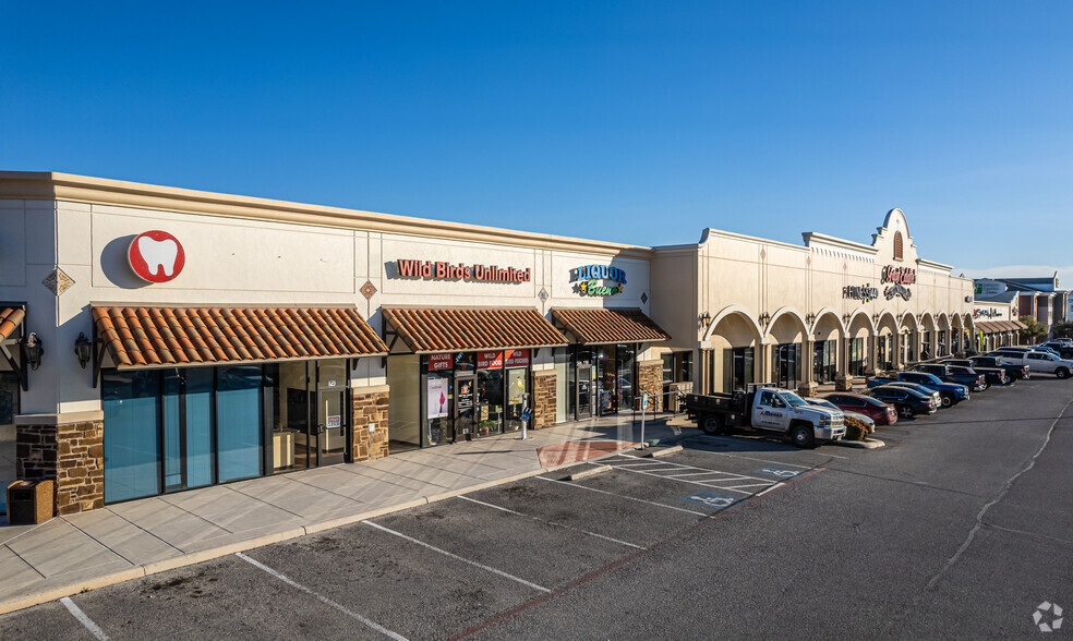 9910 N Loop 1604 Fwy, San Antonio, TX 78254 - Retail For Lease Cityfeet.com