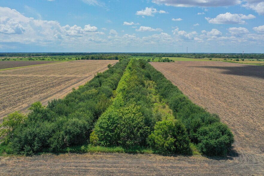 More Photos Of 1210 Darst Road, Beasley Land For Sale