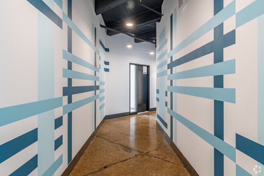 More Photos Of 220 36th St, Brooklyn Loft Creative Space For Lease