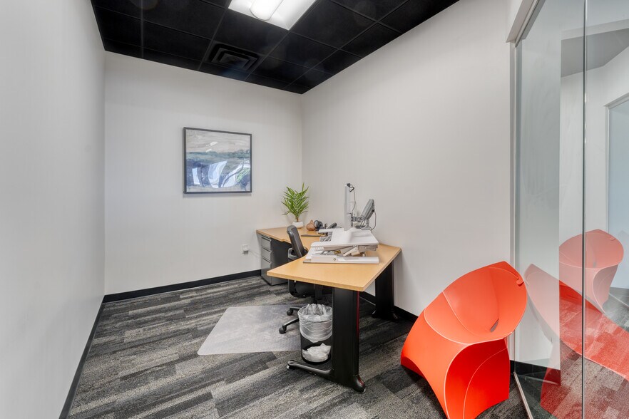 More Photos Of 1830 W University Dr, Tempe Light Distribution For Lease