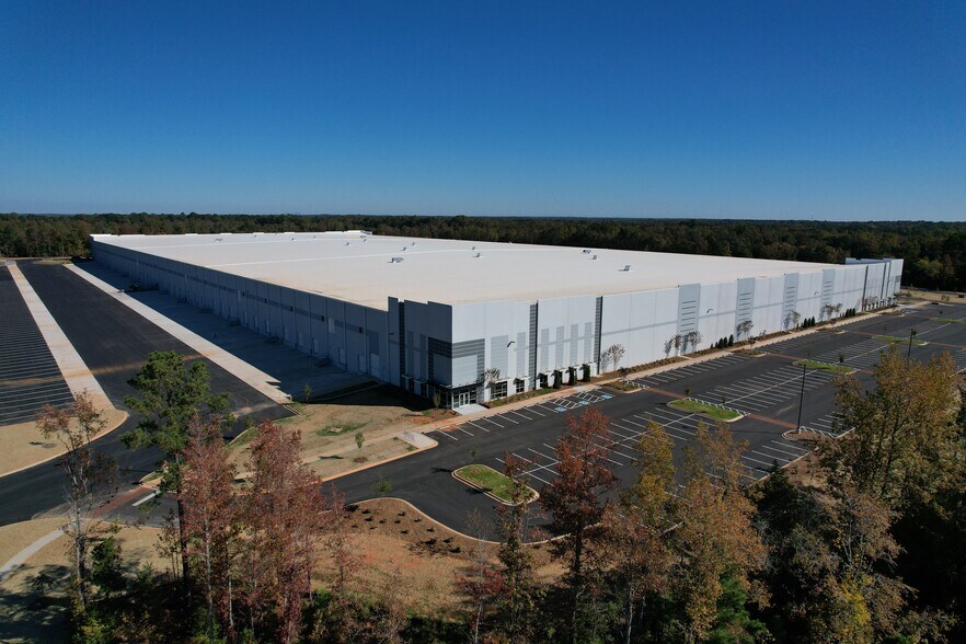 More Photos Of 2087 Williams Industrial Blvd, Rock Hill Distribution For Lease