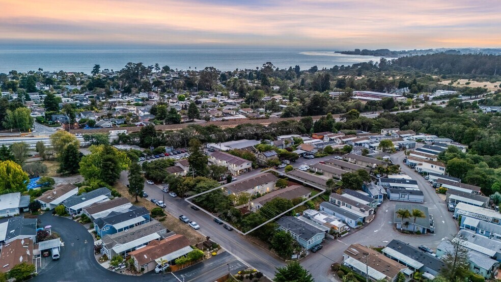 More Photos Of 2695 Mar Vista Dr, Aptos Apartments For Sale