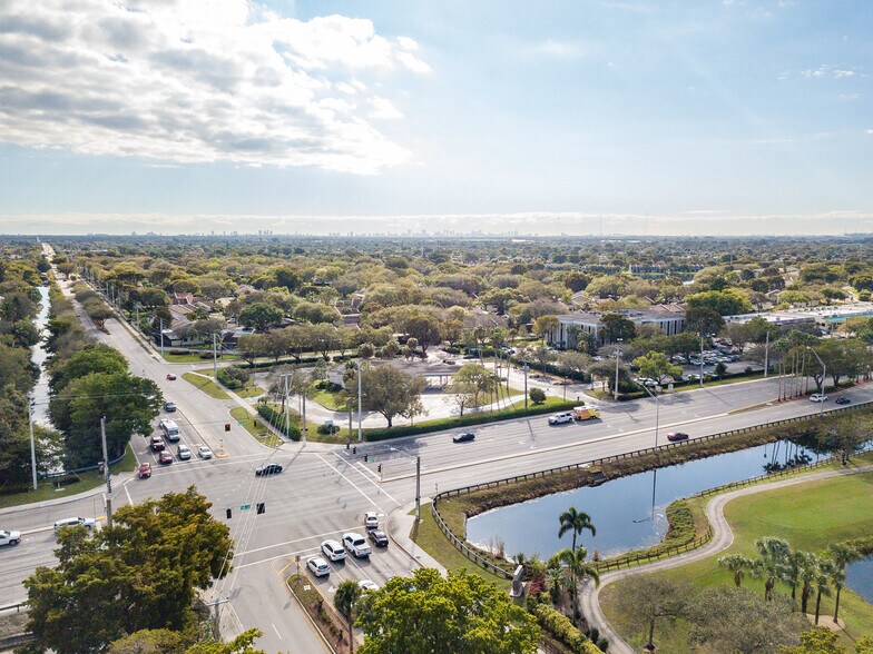 More Photos Of 10000 Taft St, Pembroke Pines Land For Lease
