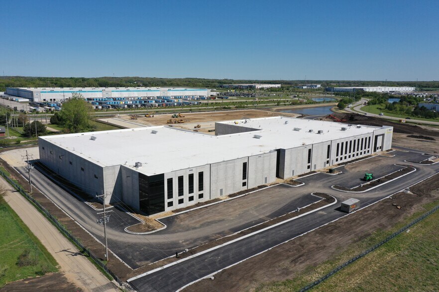 Primary Photo Of 13700 IL Route 47, Huntley Warehouse For Lease