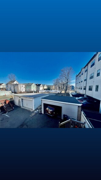 More Photos Of 612 S Broad St, Elizabeth Storefront Retail Residential For Sale