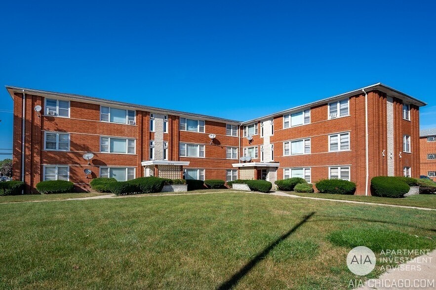 More Photos Of 2716 W 87th St, Chicago Apartments For Sale