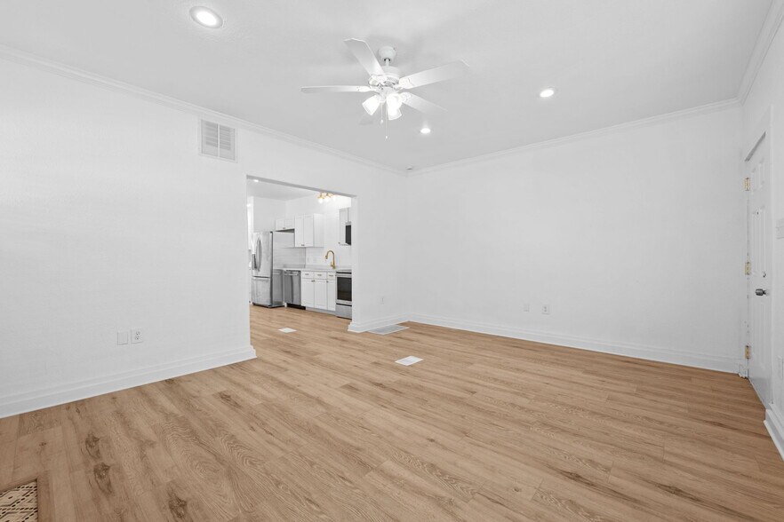 More Photos Of 603 E Grayson St, San Antonio Apartments For Sale
