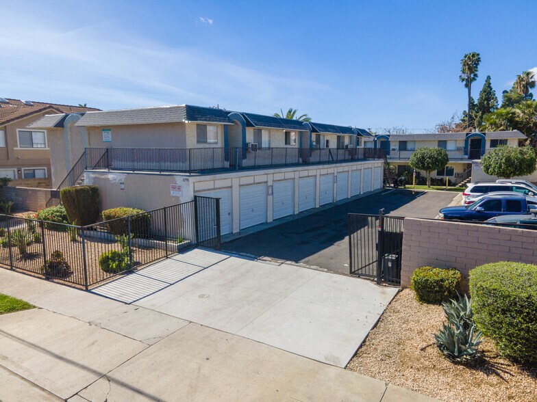 Primary Photo Of 5791 Kingman Ave, Buena Park Apartments For Sale