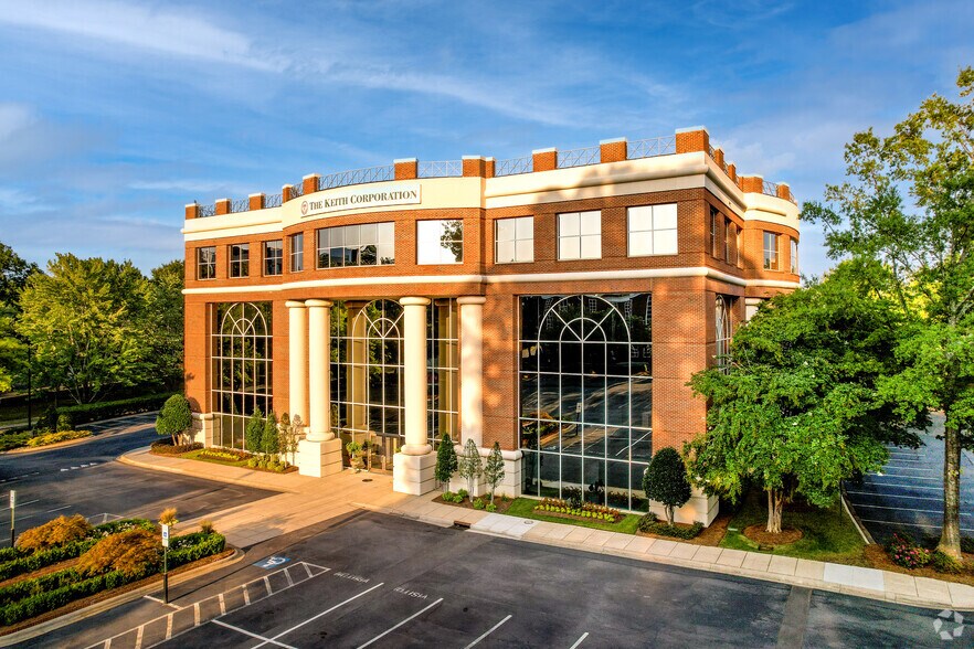 Primary Photo Of 4500 Cameron Valley Pky, Charlotte Office For Lease