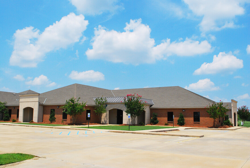 Primary Photo Of 4719 Woodmere Blvd, Montgomery Office For Lease