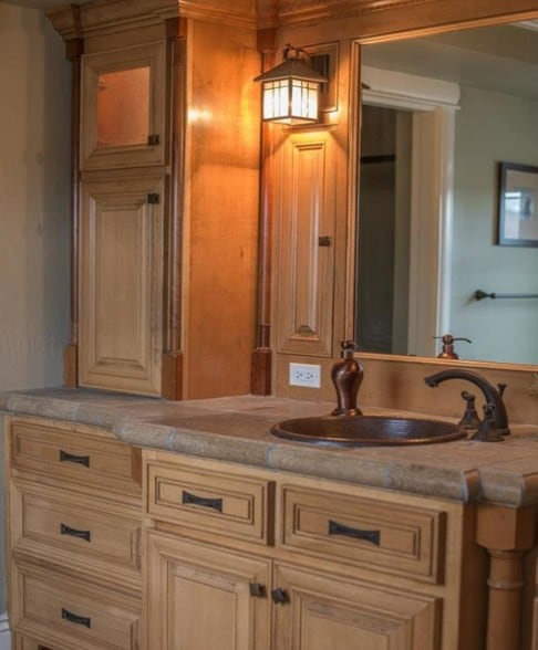 More Photos Of 428 N Curry St, Tehachapi Light Manufacturing For Sale