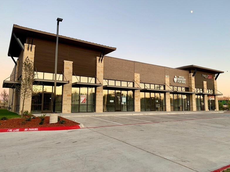 More Photos Of 6675 S Custer Rd, McKinney Storefront For Lease