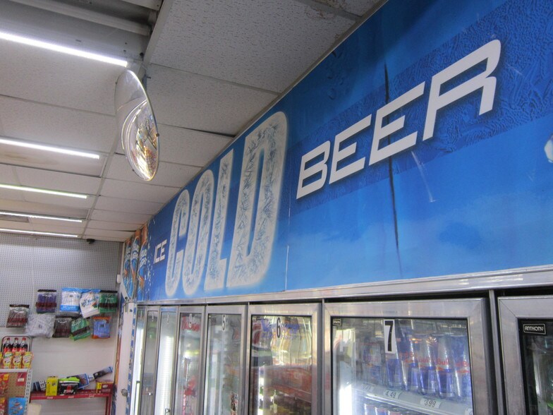 More Photos Of 2301 Lackey St, Lumberton Convenience Store For Sale
