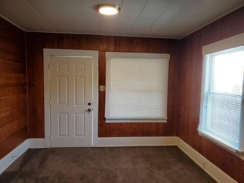 More Photos Of 1440-1444 E 4th St, Long Beach Storefront Retail Residential For Sale