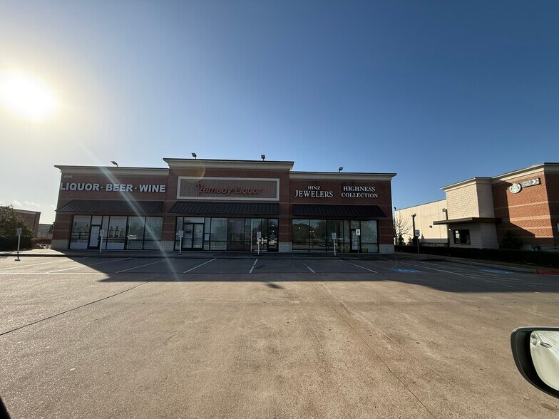 More Photos Of 6504-6510 Highway 90A, Sugar Land Freestanding For Lease