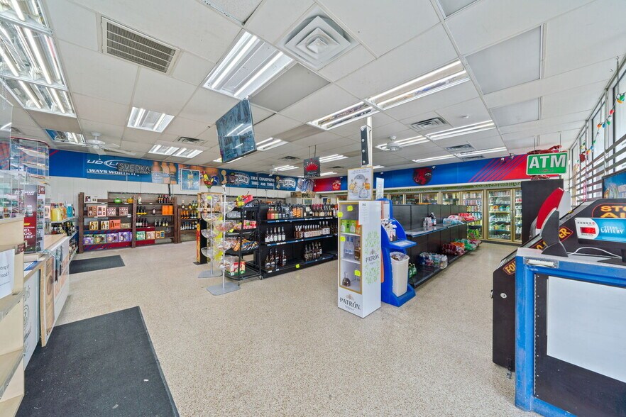 More Photos Of 6325 Bandera Rd, San Antonio Convenience Store For Sale