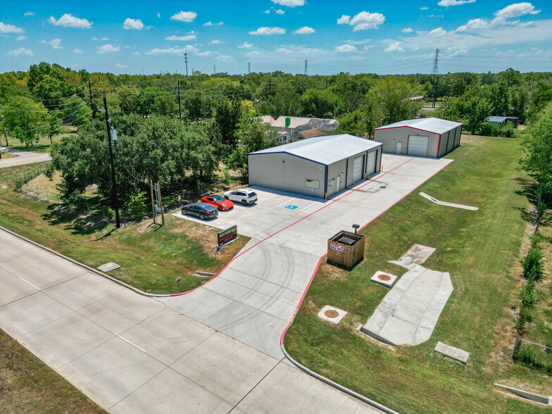 Primary Photo Of 7514 Bailey Rd, Pearland Warehouse For Lease