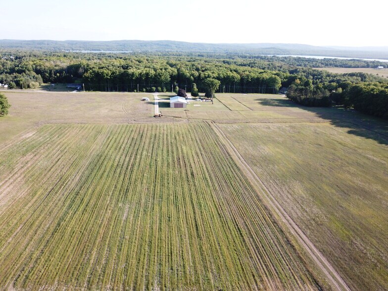 More Photos Of Bob's Septic Service, Alanson Warehouse For Sale