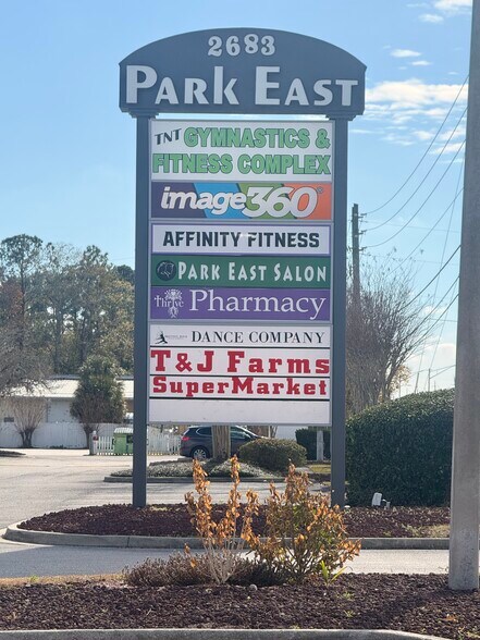 More Photos Of 2683 St Johns Bluff Rd S, Jacksonville Flex For Lease