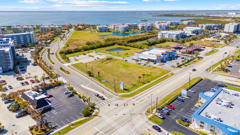 More Photos Of 8801 Astronaut Blvd, Cape Canaveral General Retail For Lease