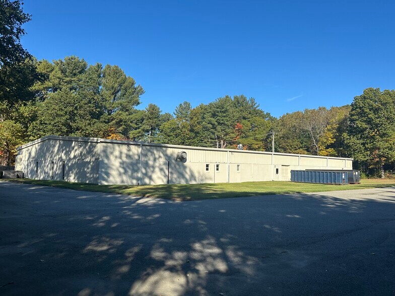 More Photos Of 24 Doring Dr, Killingly Industrial For Lease