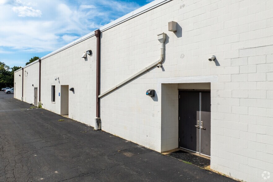 More Photos Of 2727 Franklin Rd SW, Roanoke Medical For Sale