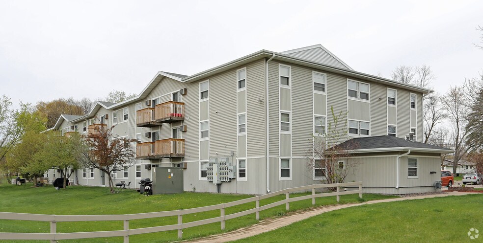 Primary Photo Of 911 W 3rd St, Nekoosa Apartments For Sale