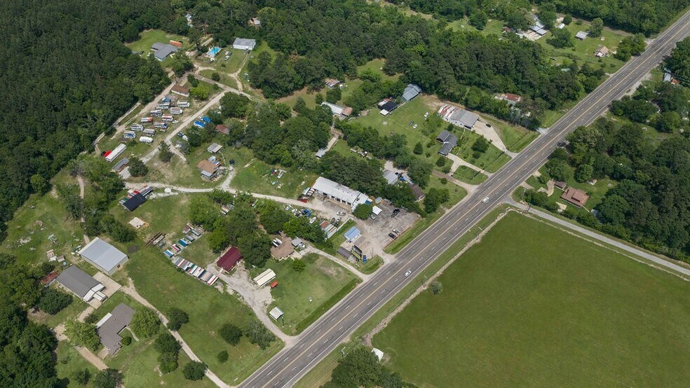 More Photos Of 3378 Highway 103 W, Lufkin Flex For Sale