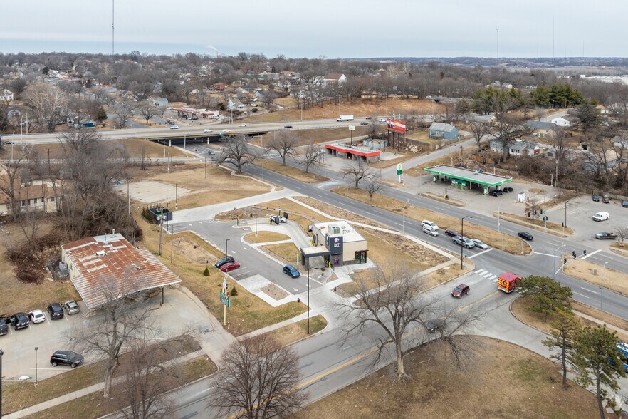 More Photos Of 3030 Van Brunt Blvd, Kansas City Fast Food For Sale
