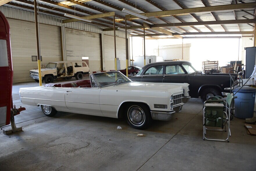 More Photos Of 215-221 N Ojai St, Santa Paula Food Processing For Lease