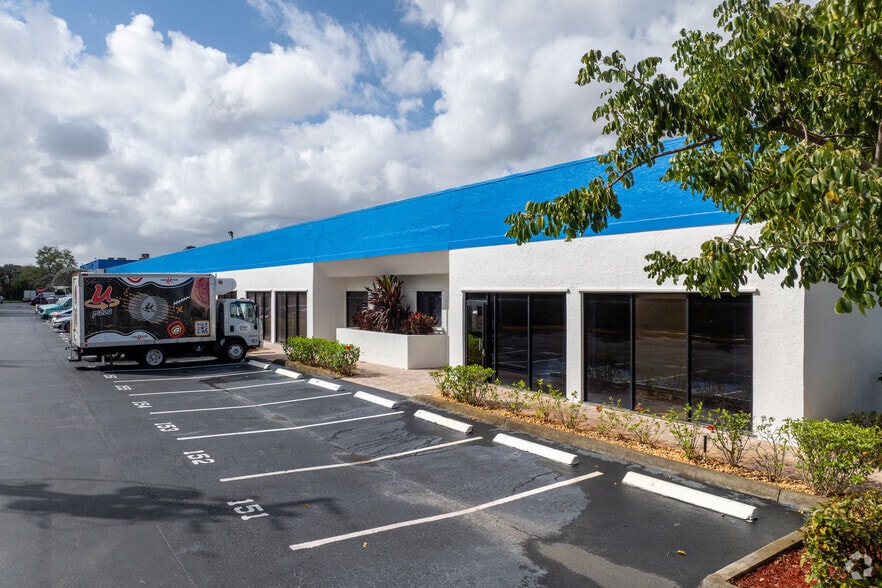 More Photos Of 4500 N Powerline Rd, Deerfield Beach Unknown For Lease