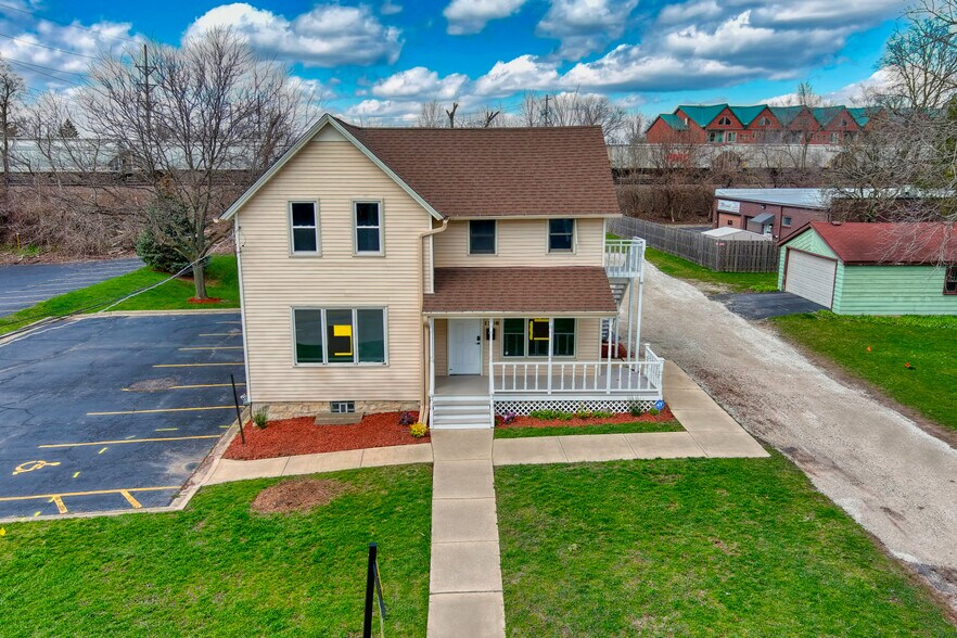 Primary Photo Of 1208 Lisle Plz, Lisle Medical For Lease