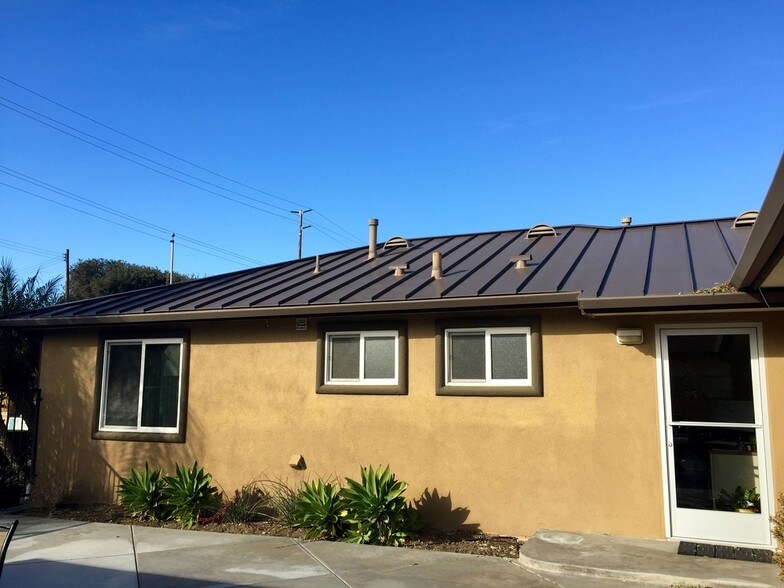 More Photos Of 118 N State College Blvd, Fullerton Medical For Lease