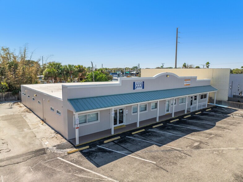 More Photos Of 105 Cleveland Ave, Cocoa Beach Unknown For Lease