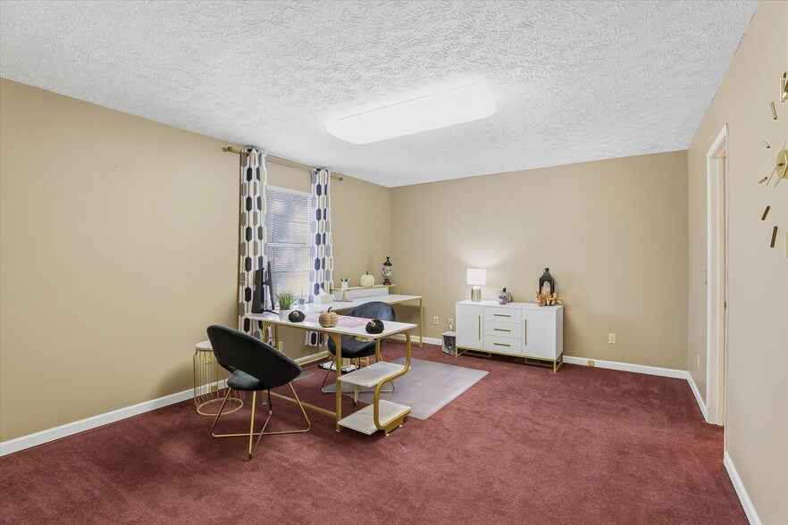 More Photos Of 7713 Oak Ridge Hwy, Knoxville Office For Sale