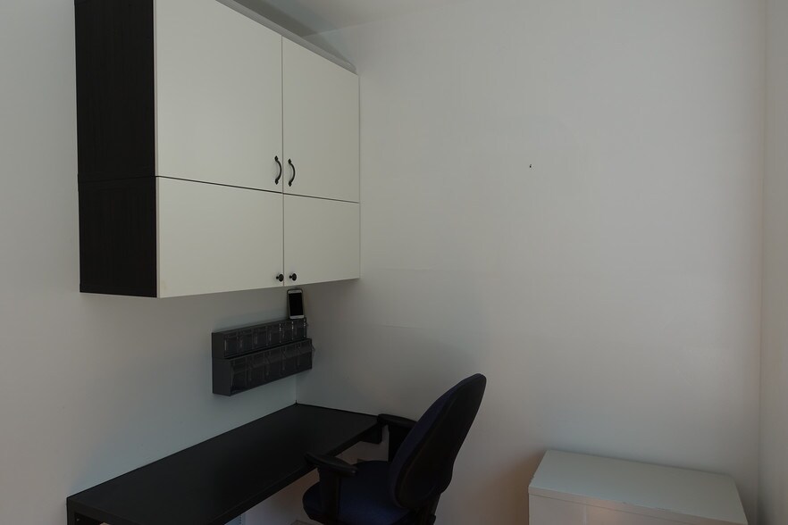 More Photos Of 9239-9249 Old Keene Mill Rd, Burke Medical For Sale