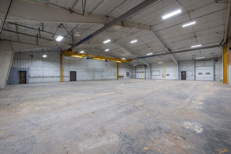 More Photos Of 27592 N 79 Hwy, Hot Springs Warehouse For Sale