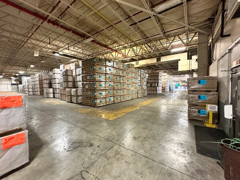 More Photos Of 300 Growth Pky, Angola Warehouse For Lease
