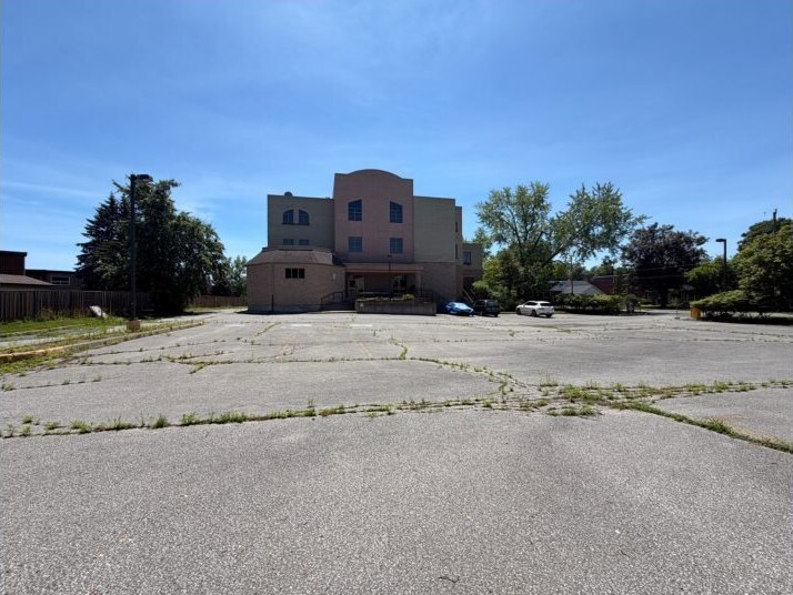 More Photos Of 316 E King St, Cobourg Office For Lease
