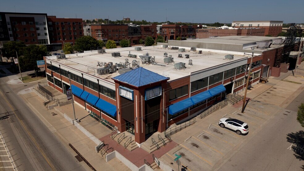 More Photos Of 401-409 Kings of Leon Ln, Oklahoma City Storefront Retail Office For Sale