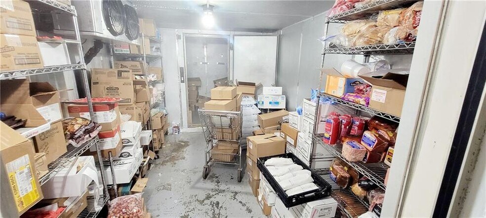 More Photos Of 86 3rd St, Moran Convenience Store For Sale